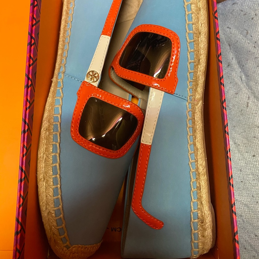 Tory Burch flats